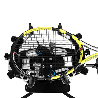 機械をひもでつなぐバドミントンのテニス ラケット保有物6ポイントの240V